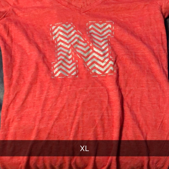 $2 clothes - Picture 2 of 8